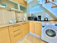 A kitchen or kitchenette at Mar de Fuerteventura 2