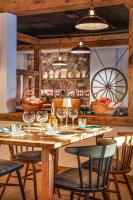 Restaurace v ubytování Victoria Hotel & Residence