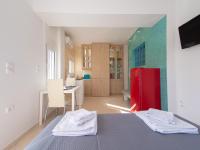 Posteľ alebo postele v izbe v ubytovaní Lux Sea Studio - Porto Rafti