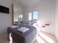 Posteľ alebo postele v izbe v ubytovaní Lux Sea Studio - Porto Rafti
