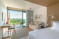 Posteľ alebo postele v izbe v ubytovaní Empordà Golf Resort