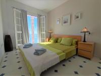 Postel nebo postele na pokoji v ubytování Amazing 2 bedroom 2 bathroom in Ladera de Mar, Nerja