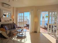Posezení v ubytování Amazing 2 bedroom 2 bathroom in Ladera de Mar, Nerja