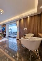 Posedenie v ubytovaní One 360 Skyline Athens Penthouses