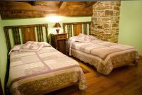Postel nebo postele na pokoji v ubytování Casas Rurales Taramundi Verde
