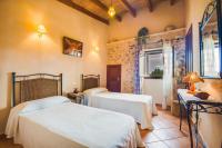 Posteľ alebo postele v izbe v ubytovaní Ideal Property Mallorca - Can Nyany Buger