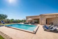 Bazén v ubytovaní Ideal Property Mallorca - Sa Canova d'Ariany alebo v jeho blízkosti