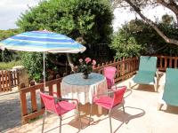 Zahrada ubytování Holiday Home Sa Caseta by Interhome