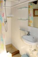 Koupelna v ubytování Holiday Home Sa Caseta by Interhome