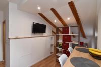 TV a/nebo společenská místnost v ubytování Studio apartmani Bethel