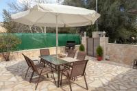 Patio alebo iná vonkajšia časť ubytovania Village Loft House