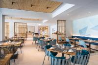 A restaurant or other place to eat at Barceló Lanzarote Royal Level