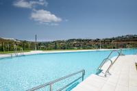 Bazén v ubytování COSTA DEL SOL MIJAS GOLF FIRST LINE-NEAR MARBELLA - STUNNING VIEWS - GROUND FLOOR PENTHOUSE APPARTEMENT - 3 BEDROOMS - BIG TERRAS AND GARDEN 2- 6 persons ONE PRICE! - COMPLETELY FURNISHED AND EQUIPT FOR AN UNFORGETABLE HOLIDAY AND GOLF MATCHES PLEASURES nebo v jeho okolí