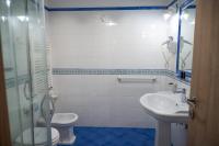 A bathroom at Villa Le Zagare Relais & SPA