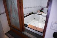 A bathroom at Villa Le Zagare Relais & SPA