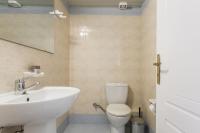 Kúpeľňa v ubytovaní Top-Class 2BR Apartment in Marousi by UPSTREET