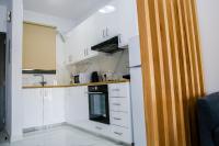 Kuchyň nebo kuchyňský kout v ubytování Sea Side Appartment in Kato Paphos