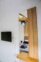 TV a/nebo společenská místnost v ubytování Sea Side Appartment in Kato Paphos