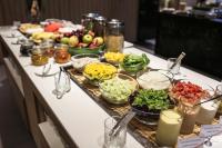 Jídlo v hotelu nebo okolí