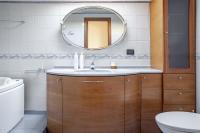 A bathroom at Duplex sul porto grande by Wonderful Italy