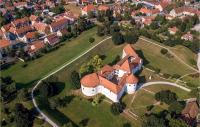 Pohľad z vtáčej perspektívy na ubytovanie Awesome Home In Varazdinske Toplice