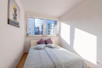Posteľ alebo postele v izbe v ubytovaní Flexible SelfCheckIns 31 - Zagreb - Garage - Loggia - New