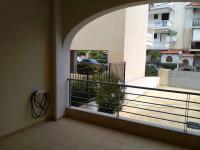 Balkón alebo terasa v ubytovaní Akrata Rose Garden Apartments I