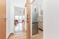 Kuchyňa alebo kuchynka v ubytovaní Apartments Wrocław Legnicka by Noclegi Renters