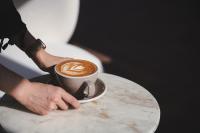 Příslušenství pro přípravu čaje a kávy v ubytování Space and Mood