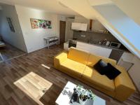 Kuchyň nebo kuchyňský kout v ubytování Apartmány Skryjova