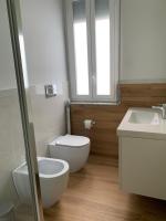 Kúpeľňa v ubytovaní Terre d’Aci Apartments casa Peppe