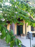 Vonkajšia záhrada v ubytovaní Casa in campagna oltrepo' pavese