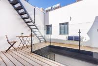 Balkón alebo terasa v ubytovaní Precioso Ático de diseño, gran Terraza de 35 m2 y de 16 m2 y Garaje en pleno Centro