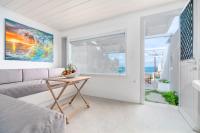 Posedenie v ubytovaní Bella View Mykonos Town Suites