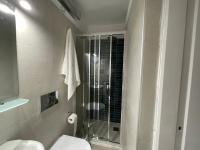 Kúpeľňa v ubytovaní Kalimera Alimos Apartment
