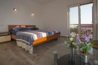 Půdorys ubytování Villa Nives holiday apartment rentals