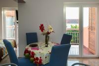 Půdorys ubytování Villa Nives holiday apartment rentals