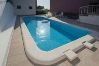 Půdorys ubytování Villa Nives holiday apartment rentals