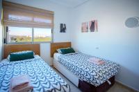 Postel nebo postele na pokoji v ubytování 122 Perfect Apart - Alicante Holiday