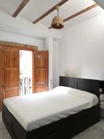 Půdorys ubytování Apartamentos con encanto en pleno casco antiguo RON VALENCIAYOLE