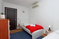 Plan piętra w obiekcie Starry Night - Smart TV, Extra big bed, big bathtub, private parking, sea view, WIFI, 2bedrooms