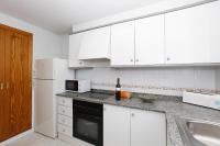 A kitchen or kitchenette at 166 Talima C-3-A- Deniasol