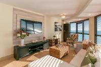Luxury Ocean View 1203にあるシーティングエリア
