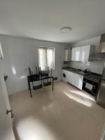 Kuchyň nebo kuchyňský kout v ubytování Apartamento Espolón