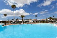 Bazén v ubytovaní Relaxing retreat in Maspalomas Lago - Fully renovated bungalow alebo v jeho blízkosti