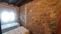 Postel nebo postele na pokoji v ubytování Casa Duje, Casa para 7 en plenos Picos de Europa - CA-930-AS