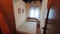Postel nebo postele na pokoji v ubytování Casa Duje, Casa para 7 en plenos Picos de Europa - CA-930-AS