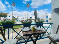Balkón nebo terasa v ubytování Sea Breeze 1-BR Apt in Pyla
