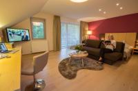 A television and/or entertainment centre at Hotel Krainerhütte
