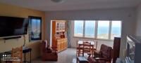 Televízia a/alebo spoločenská miestnosť v ubytovaní Casa de los Bucaneros - komplettes Apartment
